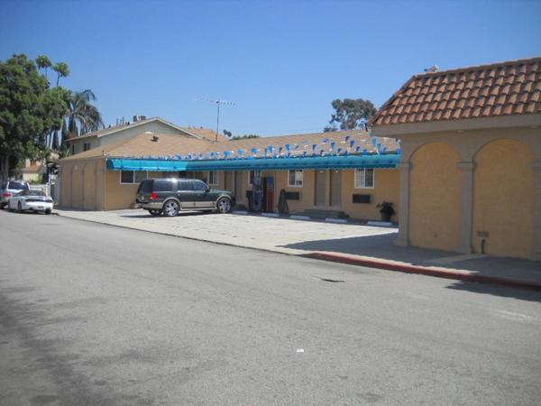 البوابة الجنوبية La Siesta Inn المظهر الخارجي الصورة